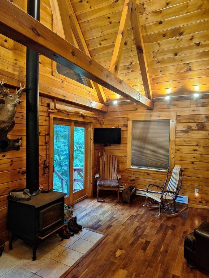 Neshannock Creekside Log Cabin Volant Экстерьер фото