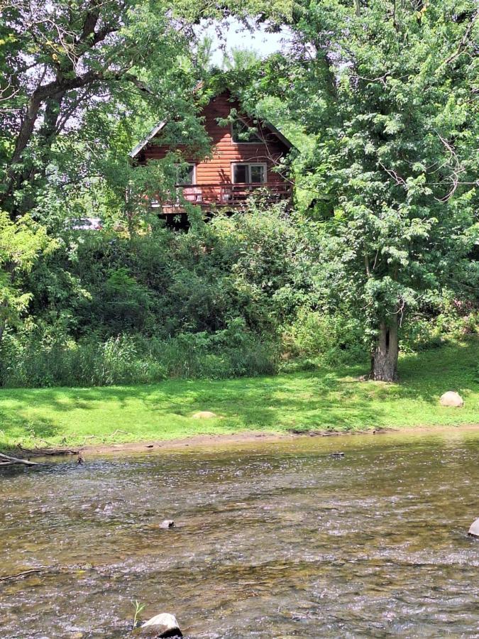 Neshannock Creekside Log Cabin Volant Экстерьер фото